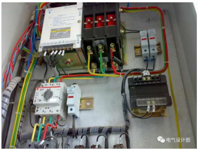 【电气学院】消防供配电系统有哪些设备组成？消防配电线路如何设计？