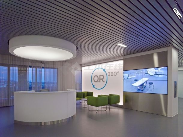 [医院] Cedars-Sinai 360 Simulation Lab 360度可移动设备的 医疗实验室内部装修效果图-图二