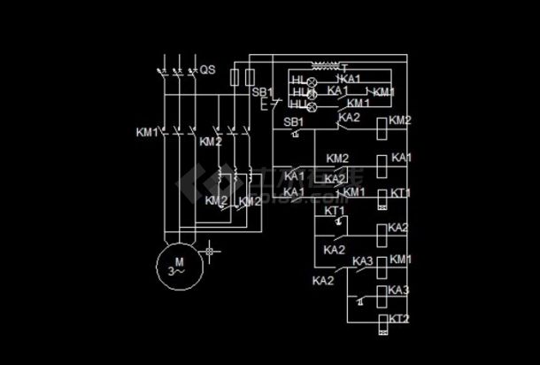 三相笼型异步电动机的自耦降压启动控制电路-图一
