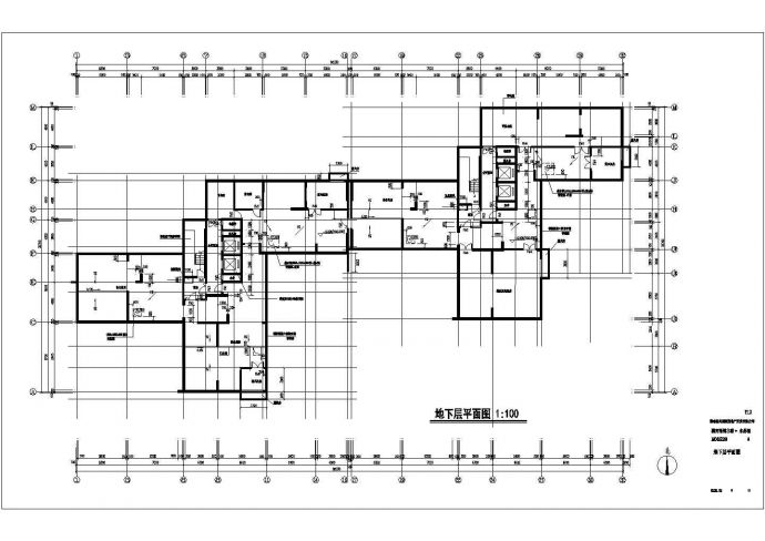 某地30层住宅楼建筑设计平面方案图_图1
