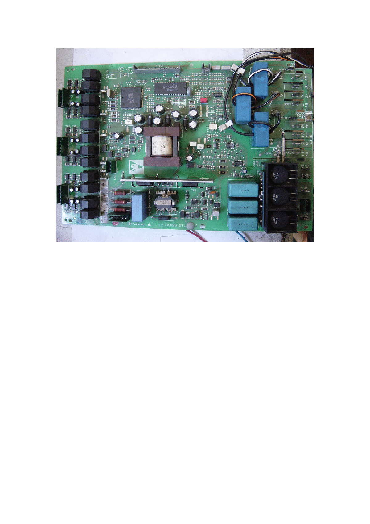 VLT3000变频器无显示故障分析-图二