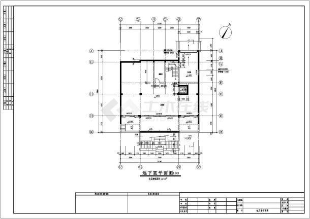 某三层奢华欧式别墅建筑设计方案图-图二