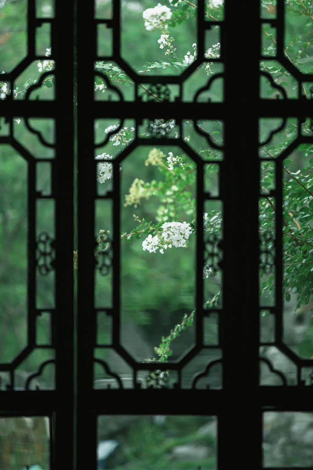 【中国之美】剑川古典窗棂：屋之魂，窗之媚