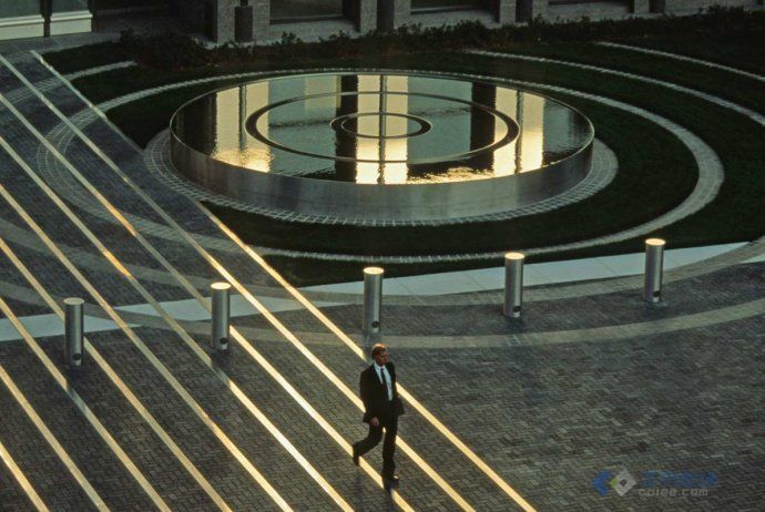 【欣赏】彼得·沃克作品——加州南海岸中心广场
