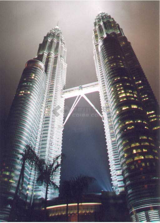 马来西亚双塔.jpg