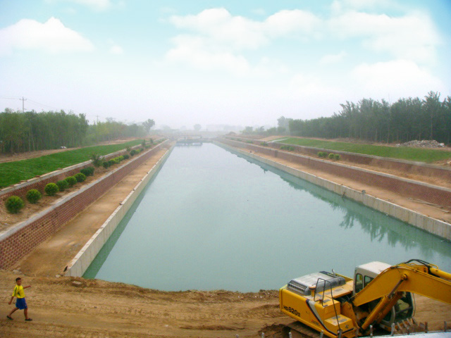 唐山环城水系一期（南湖调水）工程建设中1.JPG