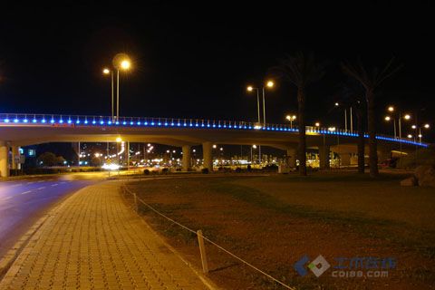 led光源在建筑照明中的应用-土耳其路桥4.jpg
