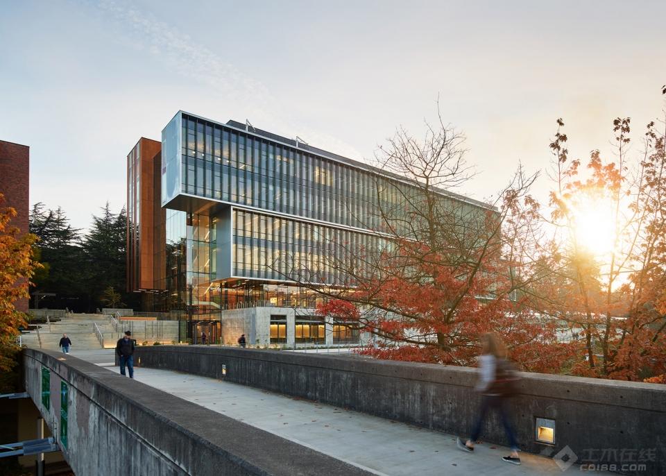 04-Life-Science-Building-for-the-University-of-Washington_PerkinsWill-960x686.jpg
