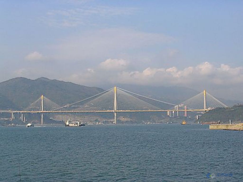 第十一名，中国香港汀九大桥（Tingkau Bridge）：.jpg