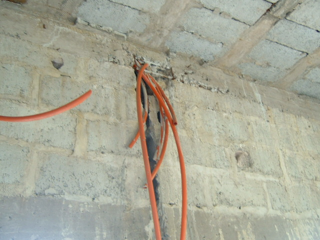 楼板预埋电线管图片图片